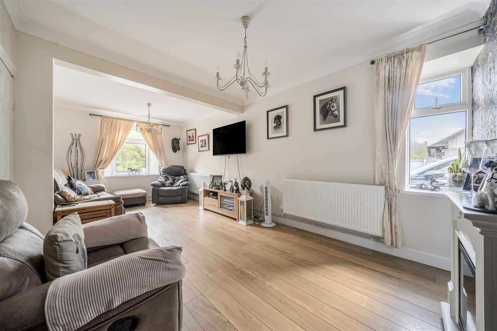 Pentre Road, Grovesend, Swansea, SA4 8DD